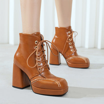 Bottes Orthopédiques d'Inspiration Vintage