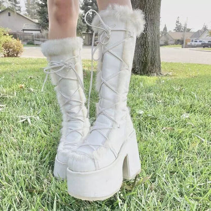 Bottes orthopédiques chic au design unique