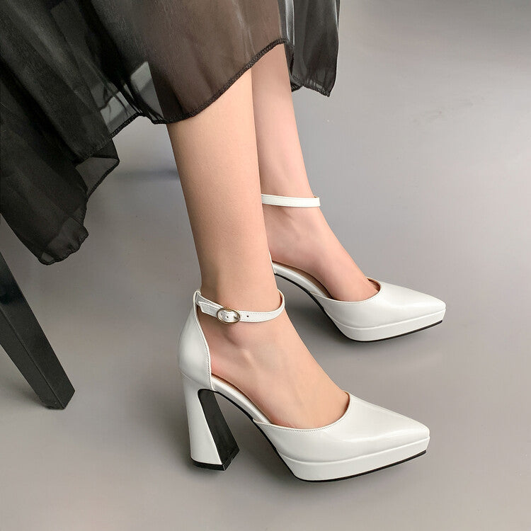 Chaussures Orthopédiques Gracieuses au Look Moderne