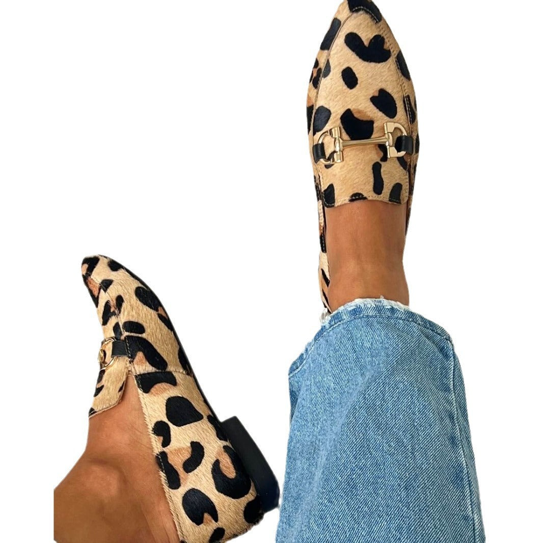 Chaussures Orthopédiques d'Inspiration Vintage