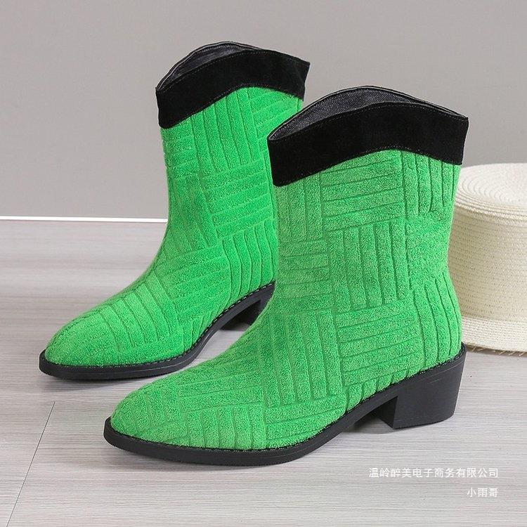Bottes Orthopédiques Gracieuses au Look Moderne