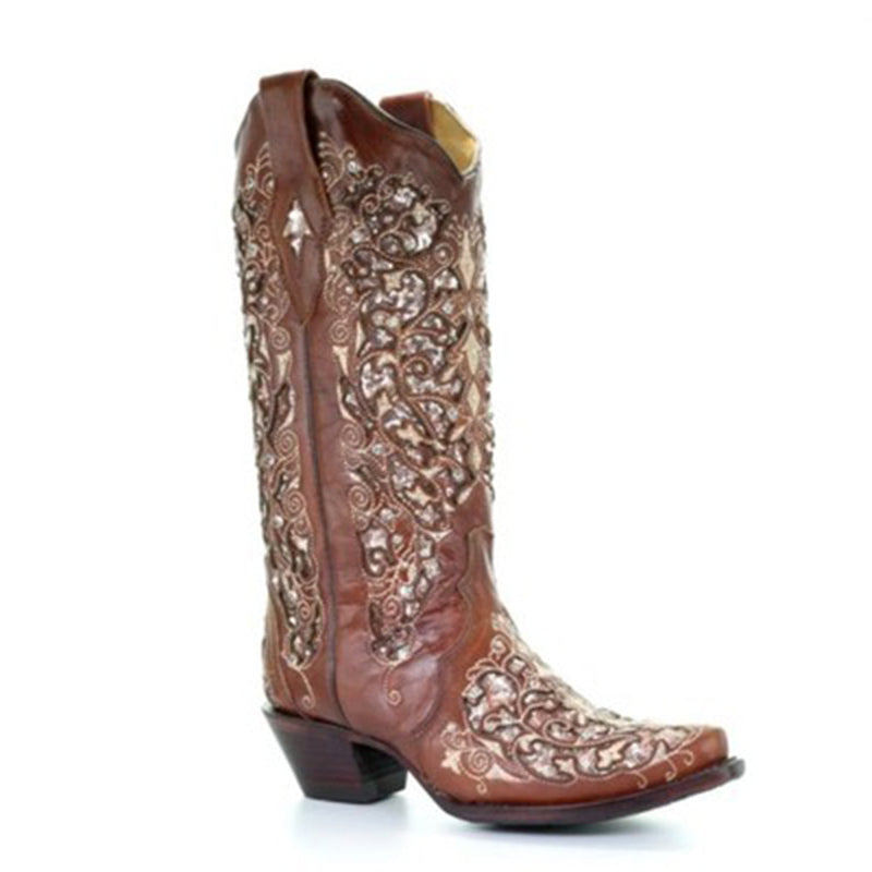 Bottes orthopédiques d'inspiration vintage