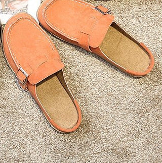 Chaussures Orthopédiques d'Inspiration Vintage
