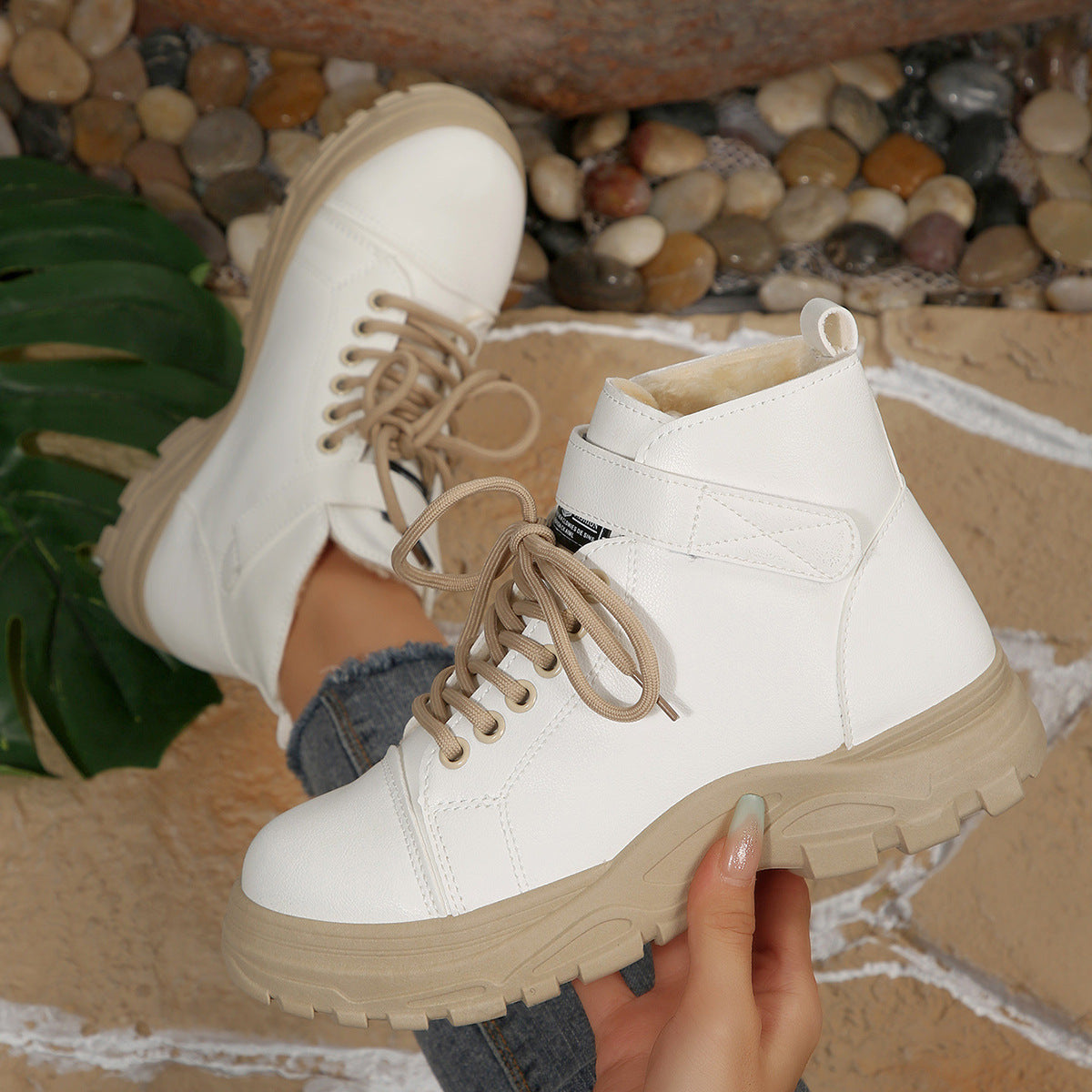 Bottes Orthopédiques d'Inspiration Vintage