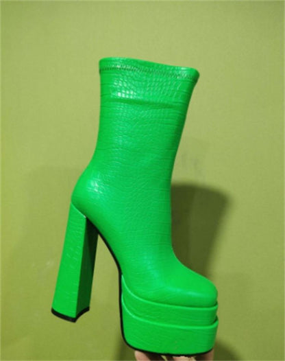 Bottes Orthopédiques Gracieuses au Look Moderne