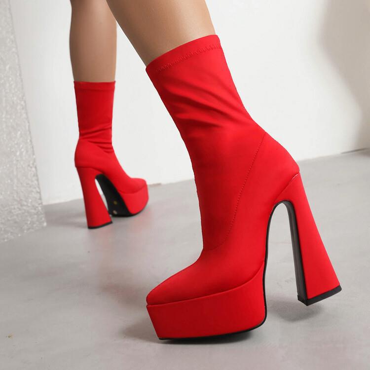 Bottes Orthopédiques Classiques au Style Intemporel