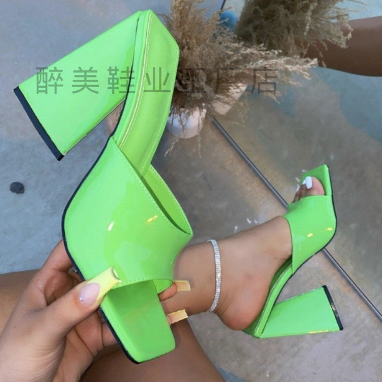 Sandales Orthopédiques Gracieuses au Look Moderne