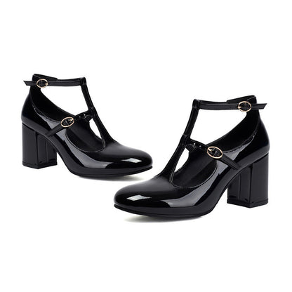 Chaussures Orthopédiques d'Inspiration Vintage
