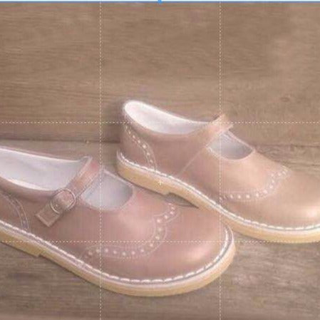 Chaussures Orthopédiques Classiques au Style Intemporel