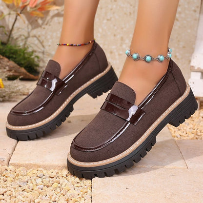 Chaussures Orthopédiques d'Inspiration Vintage