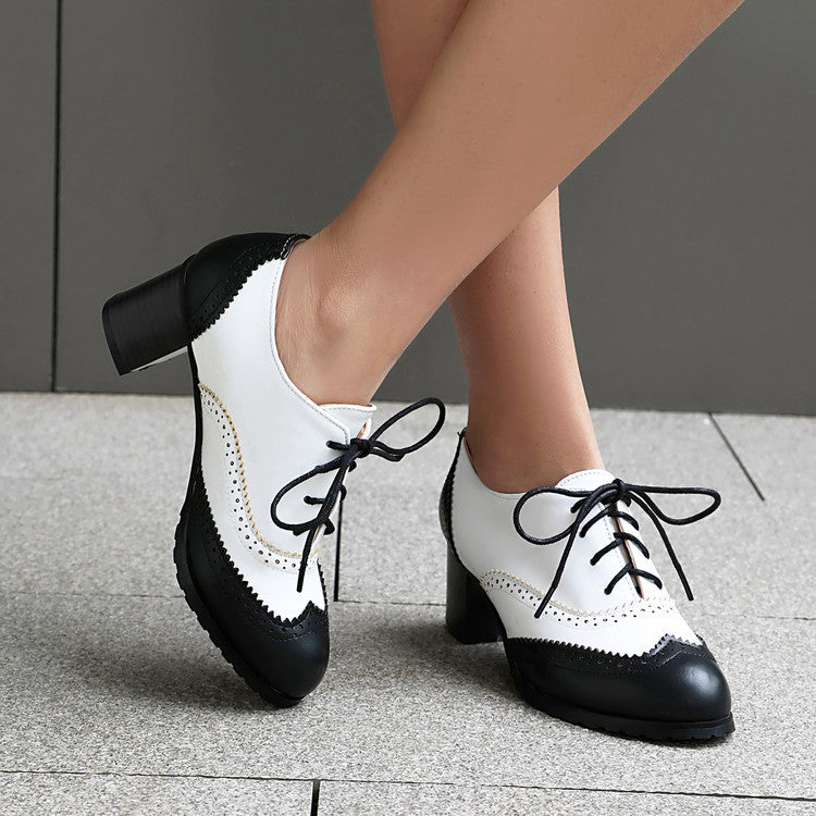 Chaussures Orthopédiques d'Inspiration Vintage