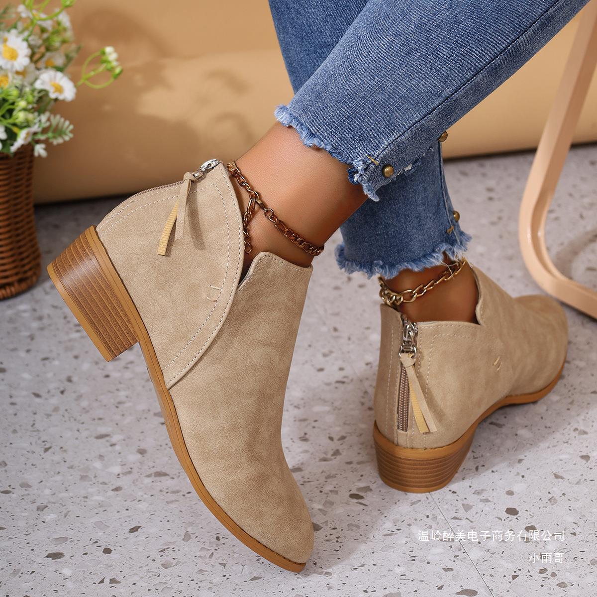 Bottes Orthopédiques Gracieuses au Look Moderne
