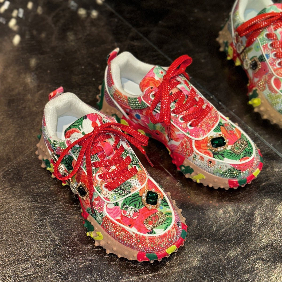 Chaussures Orthopédiques d'Inspiration Vintage