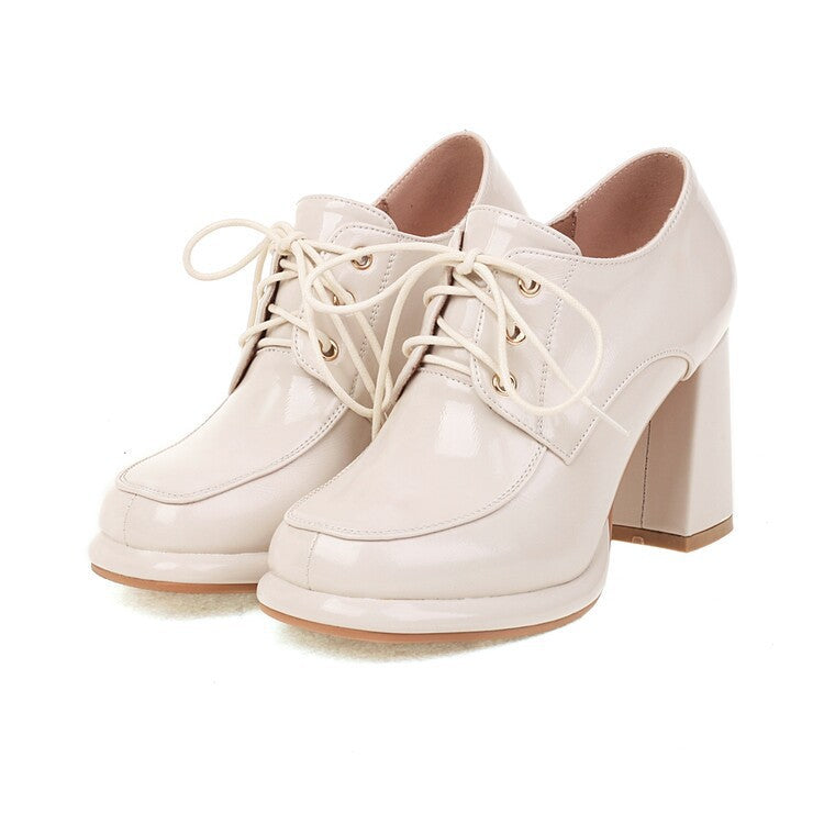 Chaussures Orthopédiques Gracieuses au Look Moderne