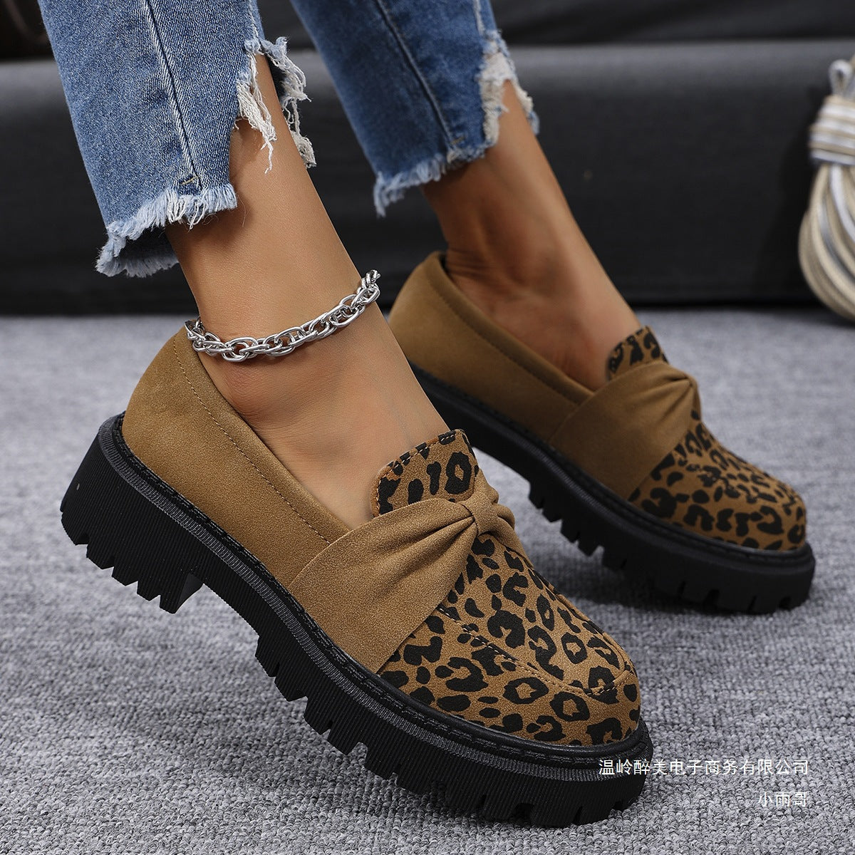 Chaussures Orthopédiques Stylées pour Toute Occasion