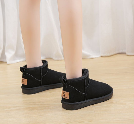 Bottes Orthopédiques Gracieuses au Look Moderne