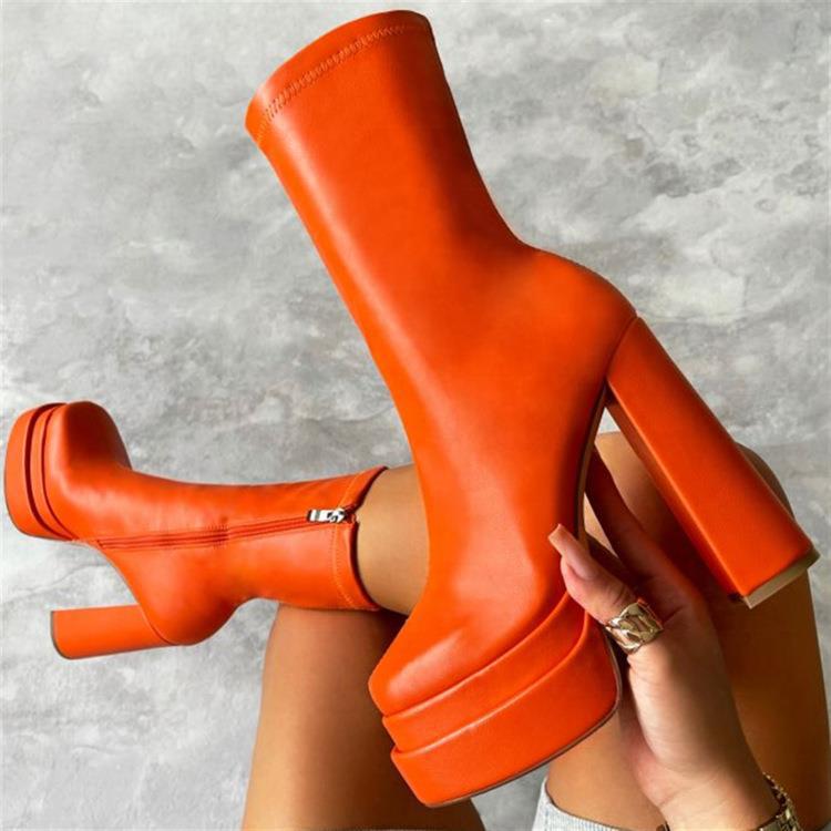 Bottes Orthopédiques Gracieuses au Look Moderne