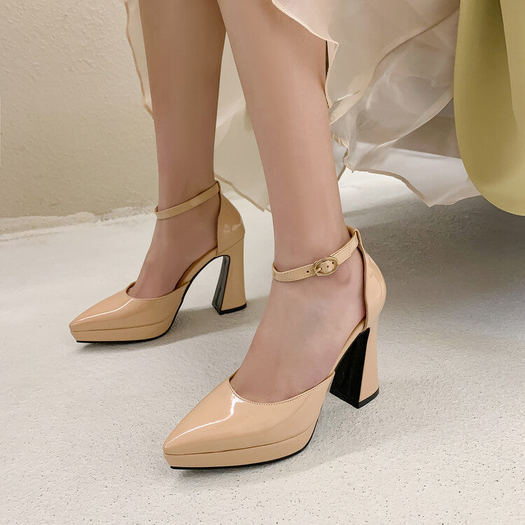 Chaussures Orthopédiques Gracieuses au Look Moderne