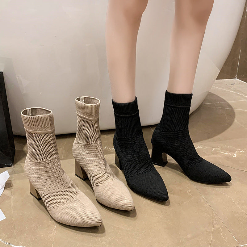 Talons Orthopédiques Élégantes pour Chaque Pas