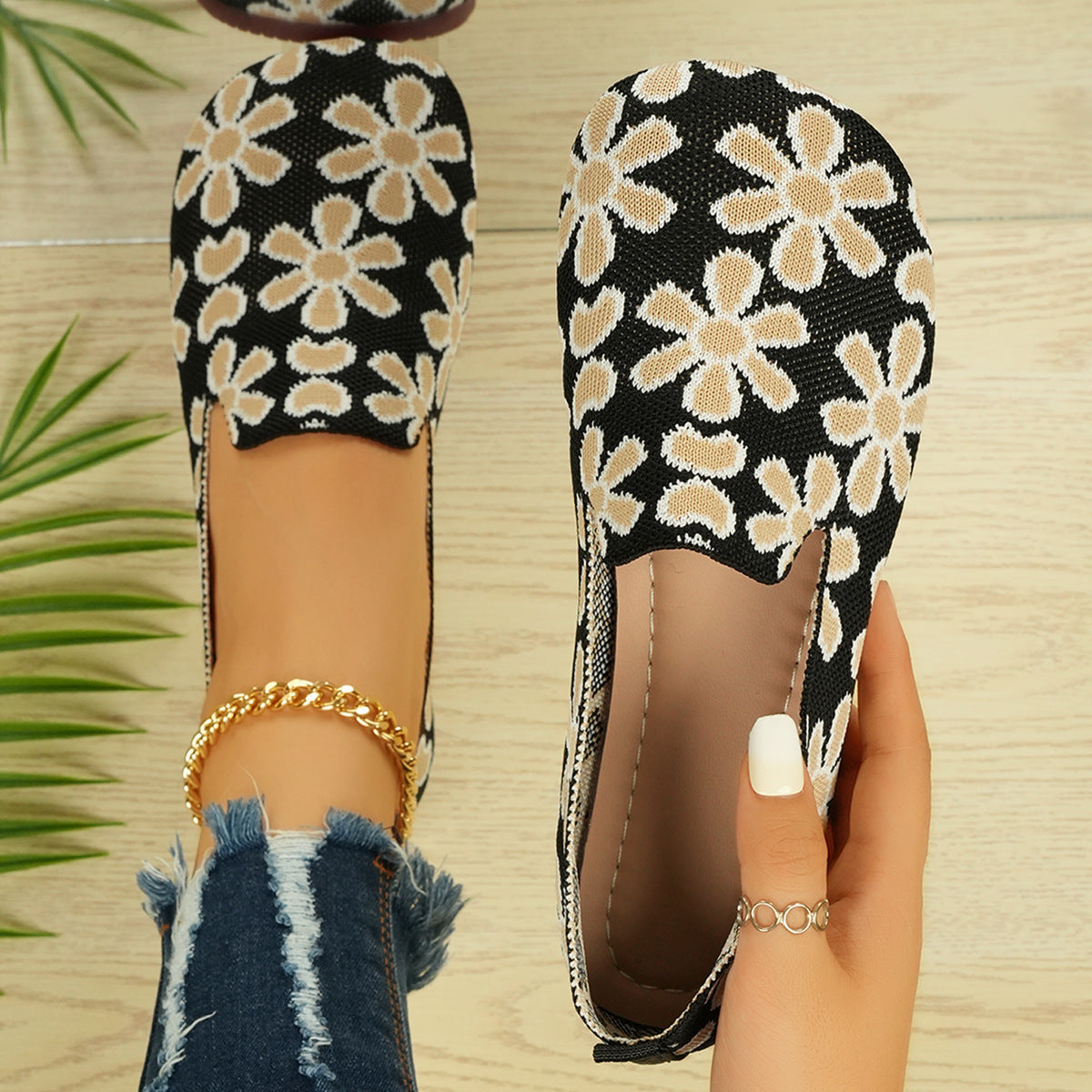 Chaussures Orthopédiques d'Inspiration Vintage