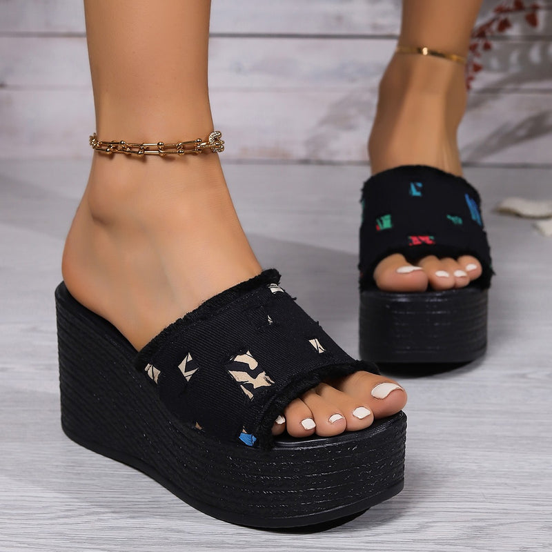 Sandales Orthopédiques Gracieuses au Look Moderne