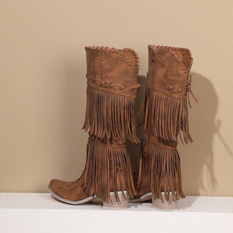 Bottes orthopédiques d'inspiration vintage
