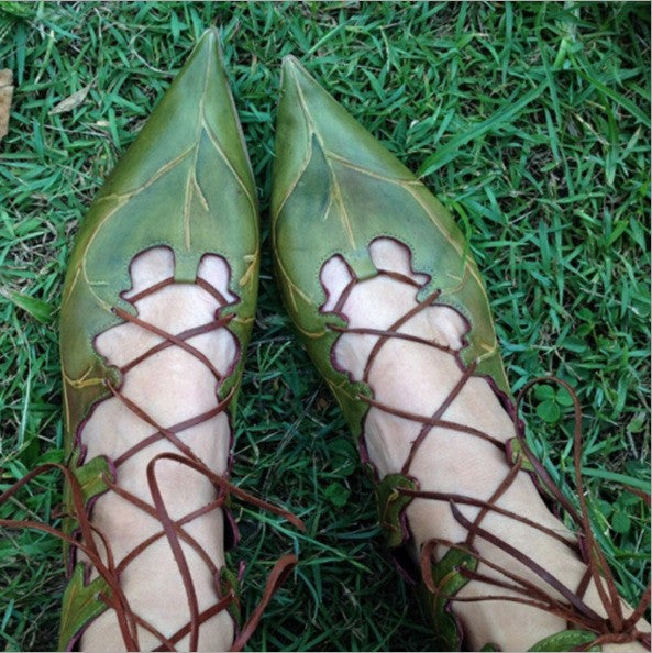 Chaussures Orthopédiques d'Inspiration Vintage