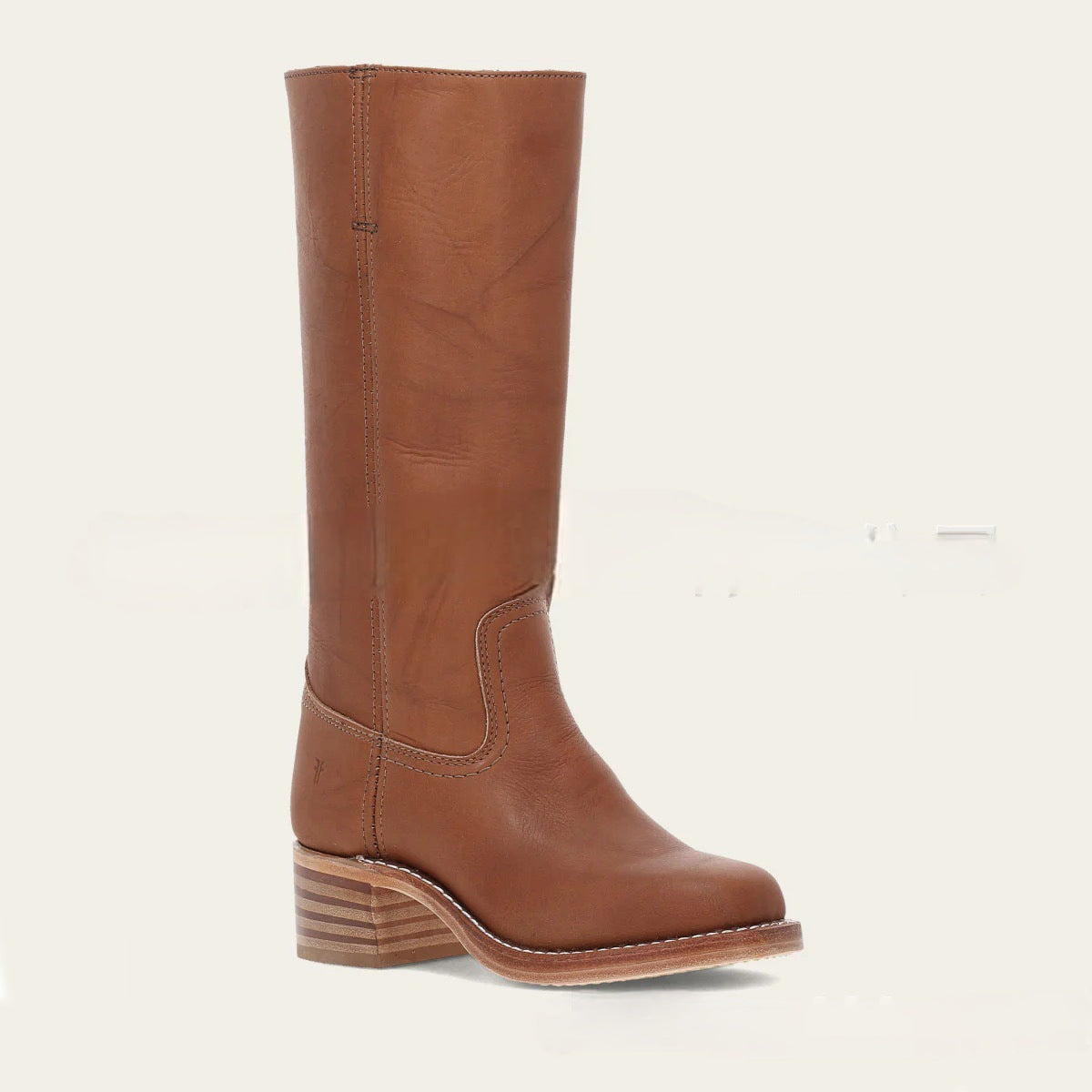 Bottes orthopédiques gracieuses pour un look moderne