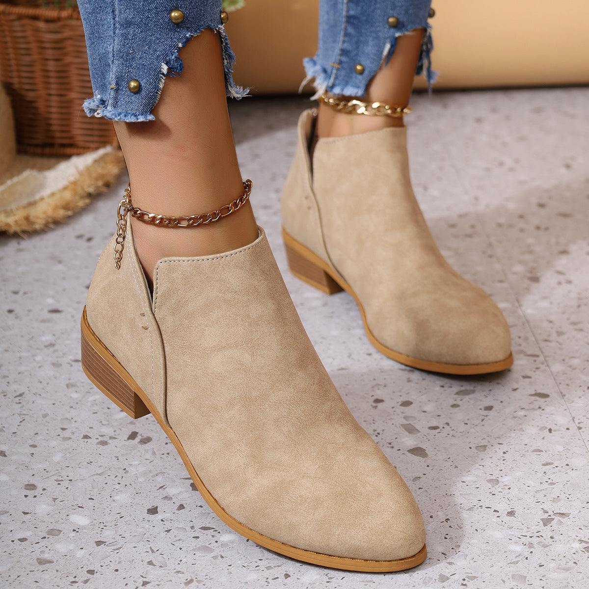 Bottes Orthopédiques Gracieuses au Look Moderne