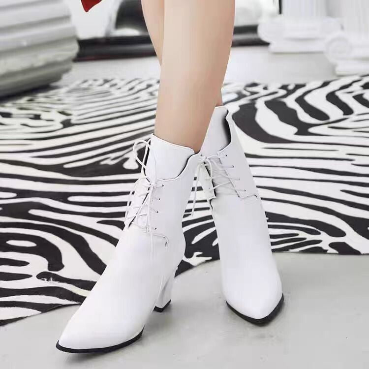 Bottes Orthopédiques Élégantes pour Chaque Pas