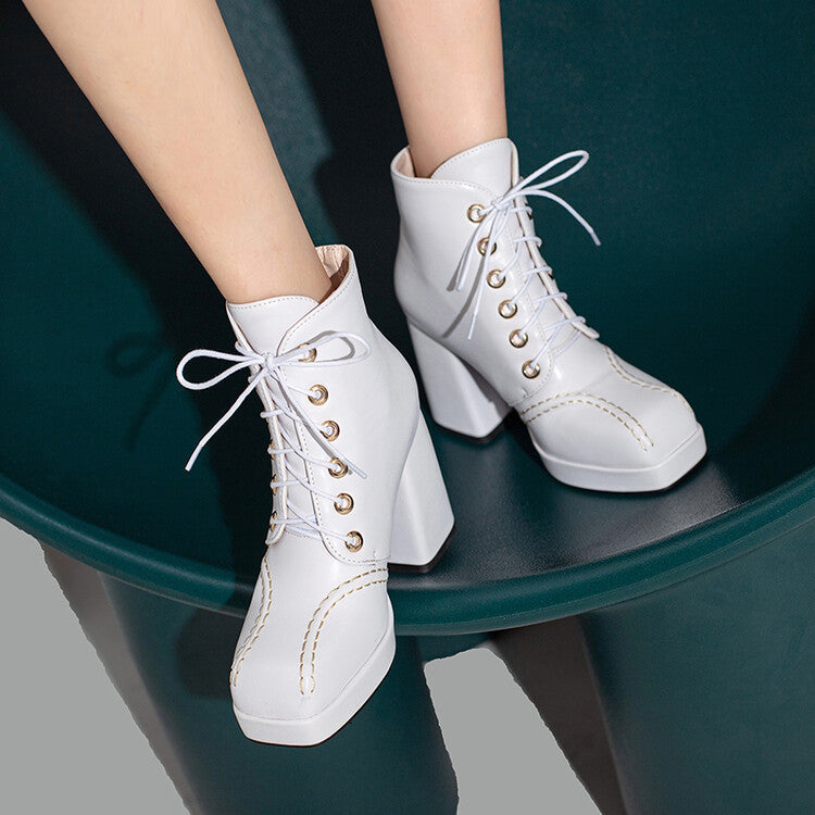 Bottes Orthopédiques d'Inspiration Vintage