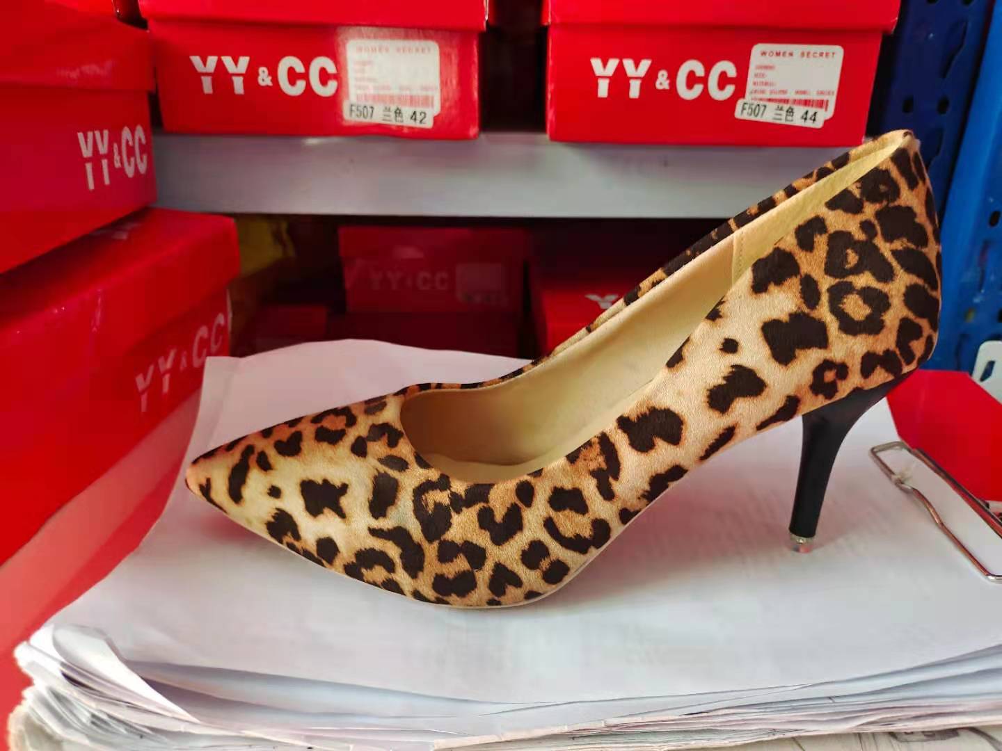 Chaussures Orthopédiques Classiques au Style Intemporel