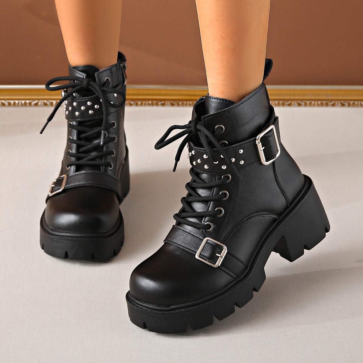 Bottes Orthopédiques d'Inspiration Vintage