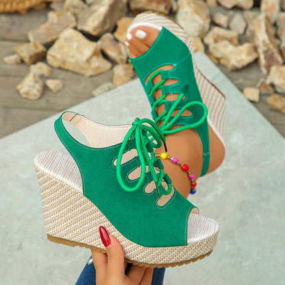 Chaussures Orthopédiques d'Inspiration Vintage
