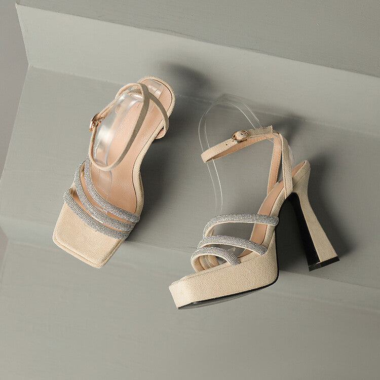 Sandales Orthopédiques Gracieuses au Look Moderne