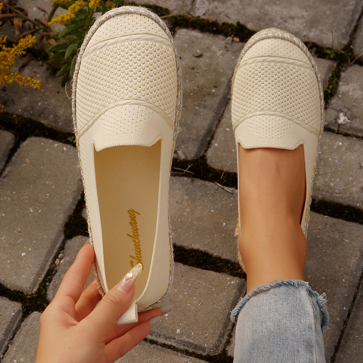 Chaussures Orthopédiques d'Inspiration Vintage