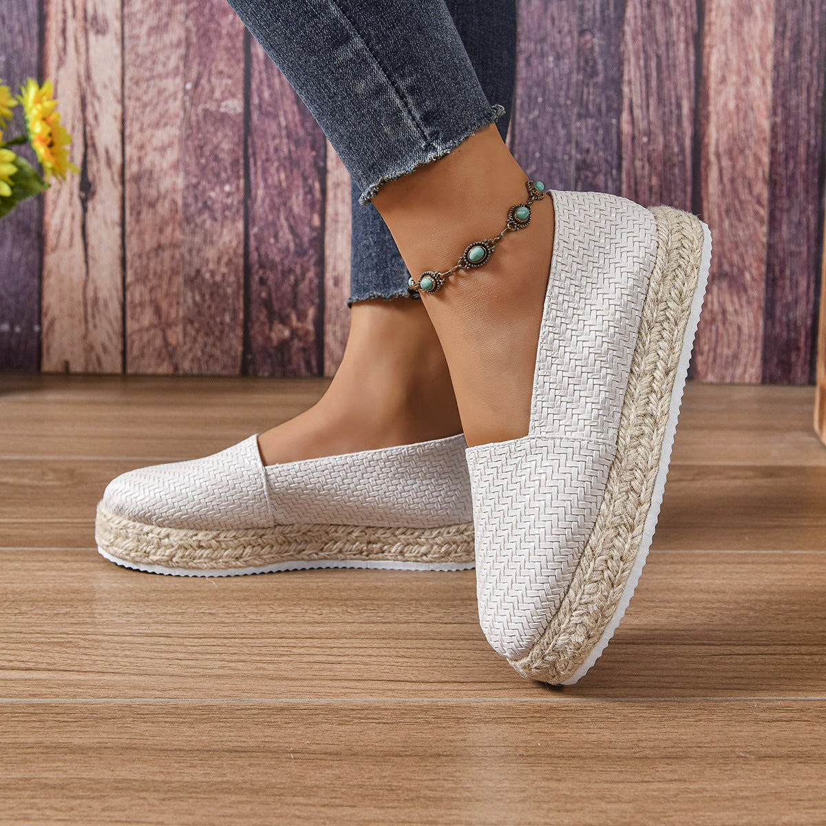 Chaussures Orthopédiques d'Inspiration Vintage