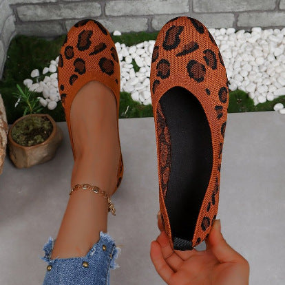 Chaussures Orthopédiques d'Inspiration Vintage