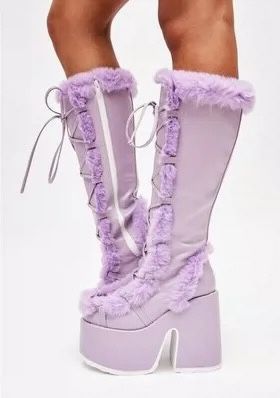 Bottes orthopédiques chic au design unique