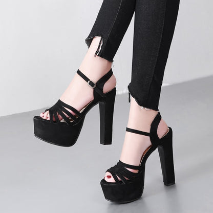 Sandales Orthopédiques Gracieuses au Look Moderne