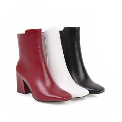 Bottes orthopédiques classiques au style intemporel