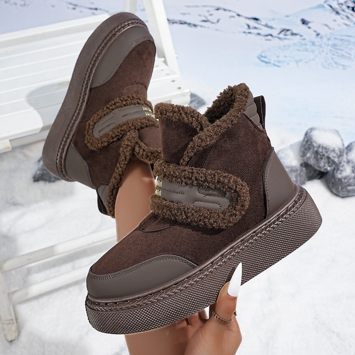 Chaussures Orthopédiques Gracieuses au Look Moderne