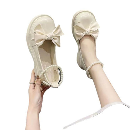 Chaussures Orthopédiques d'Inspiration Vintage
