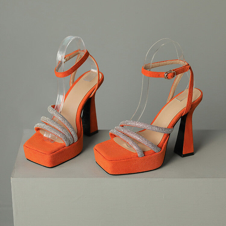 Sandales Orthopédiques Gracieuses au Look Moderne