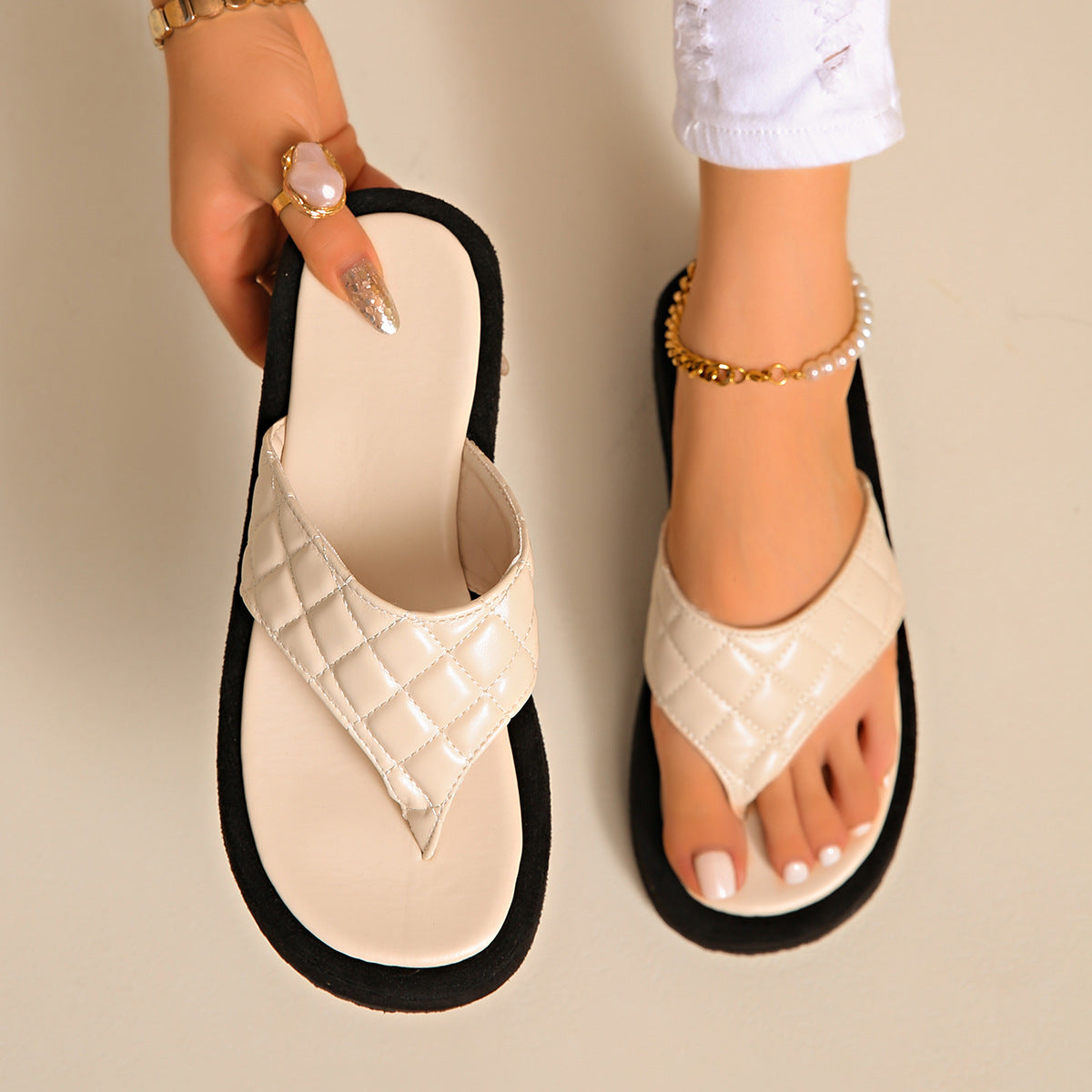 Chaussures Orthopédiques Gracieuses au Look Moderne