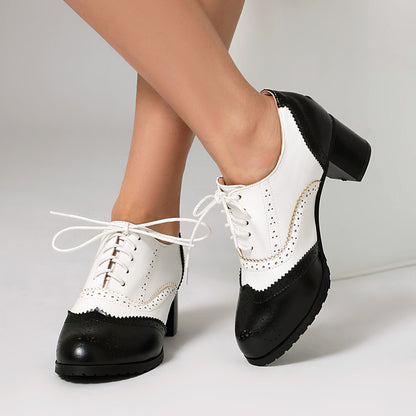 Chaussures Orthopédiques d'Inspiration Vintage