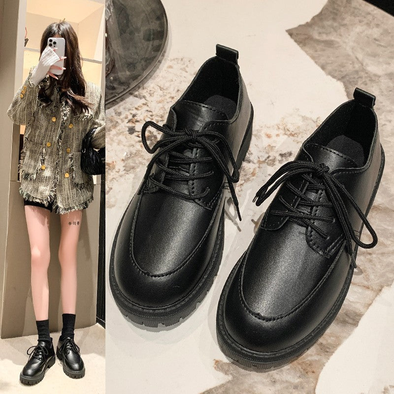 Chaussures Orthopédiques d'Inspiration Vintage