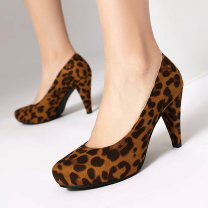 Talons Orthopédiques Élégantes pour Chaque Pas