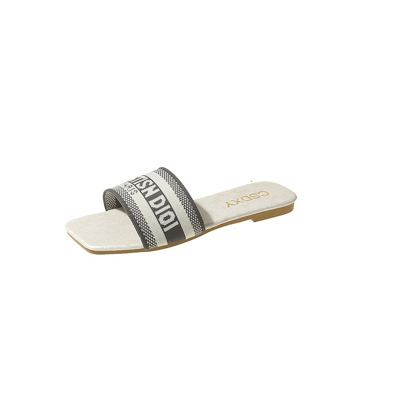 Chaussures Orthopédiques Gracieuses au Look Moderne