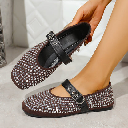 Chaussures Orthopédiques Gracieuses au Look Moderne